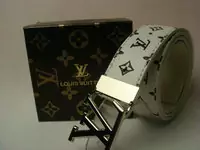 louis vuitton femmes blet lv marque 2011 nouveau-big lv logo 04